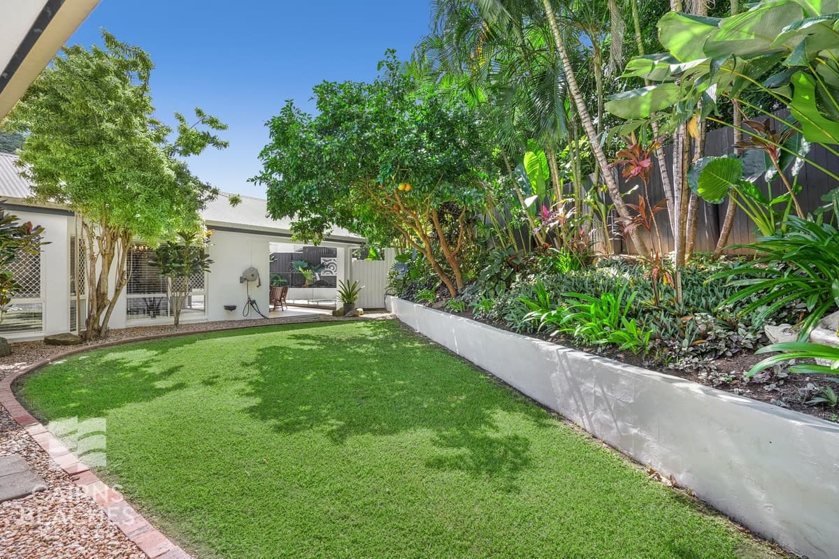 2 Sago Close, Palm Cove - Thumbnail 5