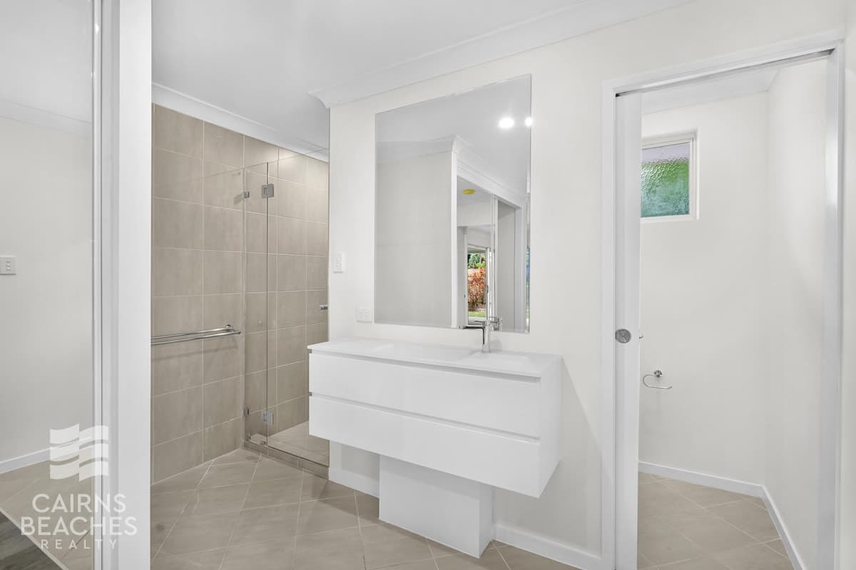 39 Endeavour Road, Clifton Beach - Thumbnail 8
