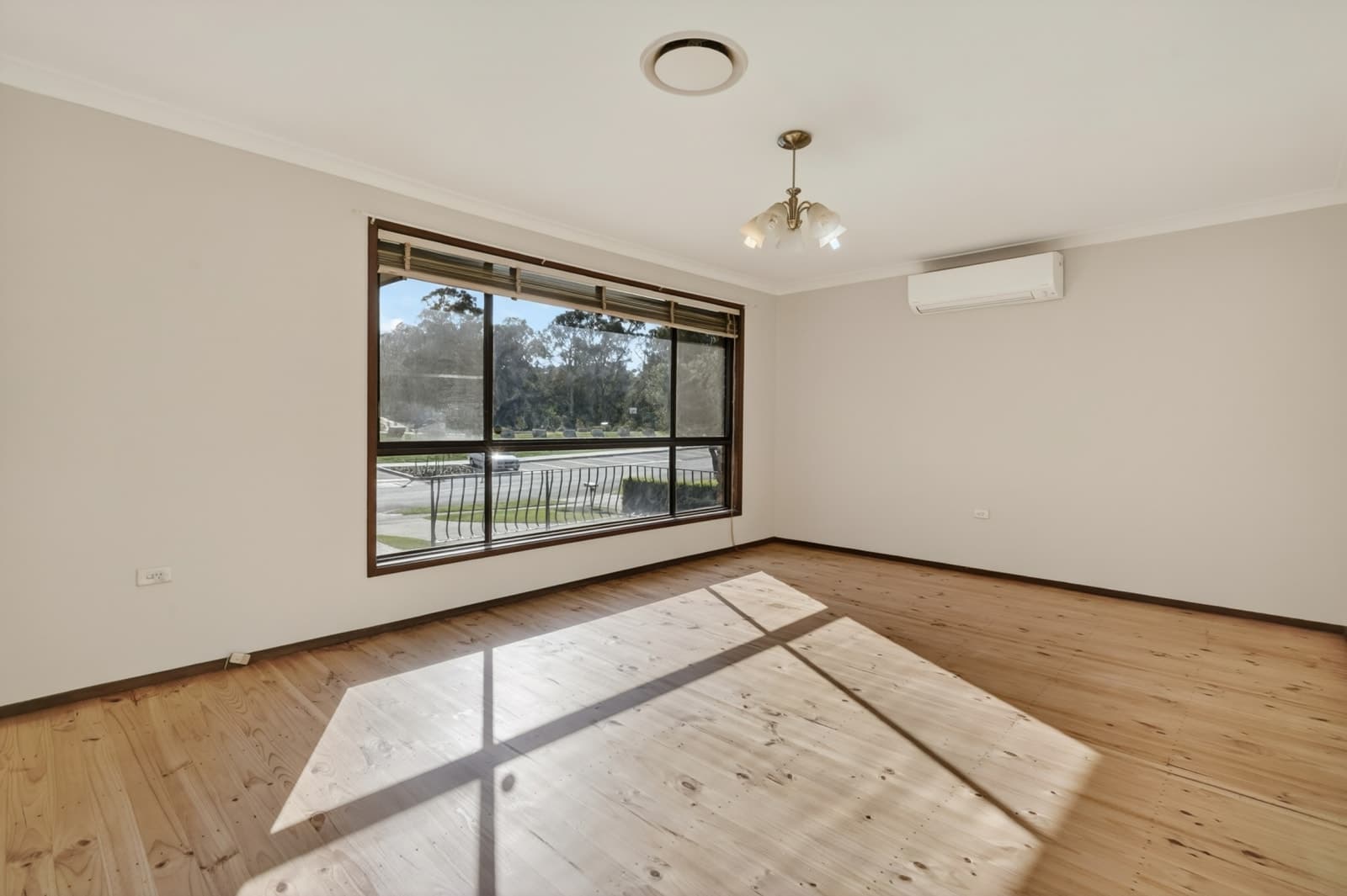37 Chanel Street, TOONGABBIE, Toongabbie - Thumbnail 3