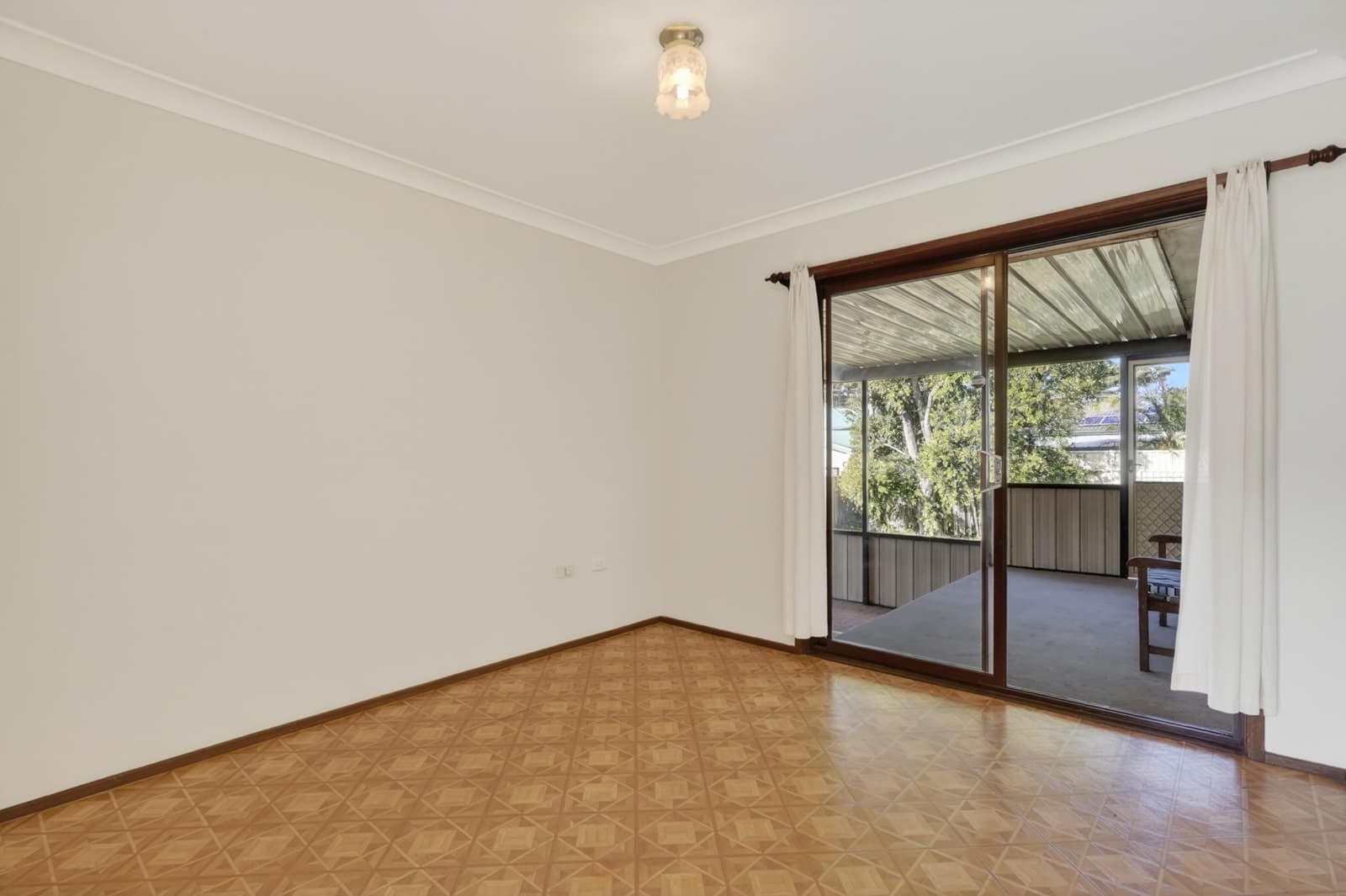 37 Chanel Street, TOONGABBIE, Toongabbie - Thumbnail 7