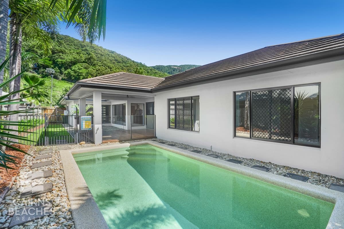 10 Savaii Close, Palm Cove - Thumbnail 7