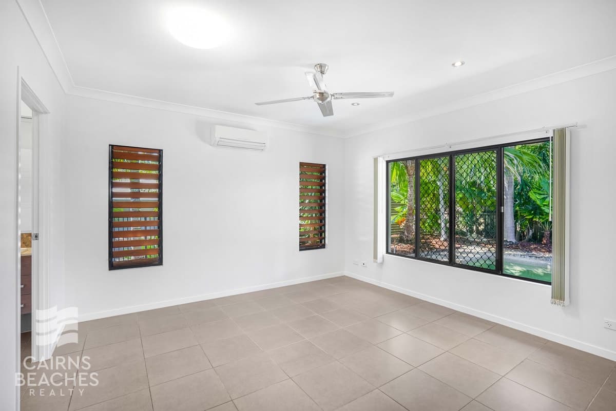 10 Savaii Close, Palm Cove - Thumbnail 8