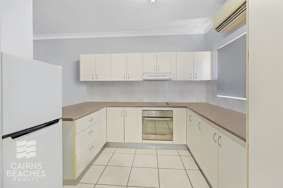 2/3 Ingham Court, Mooroobool - Thumbnail 3