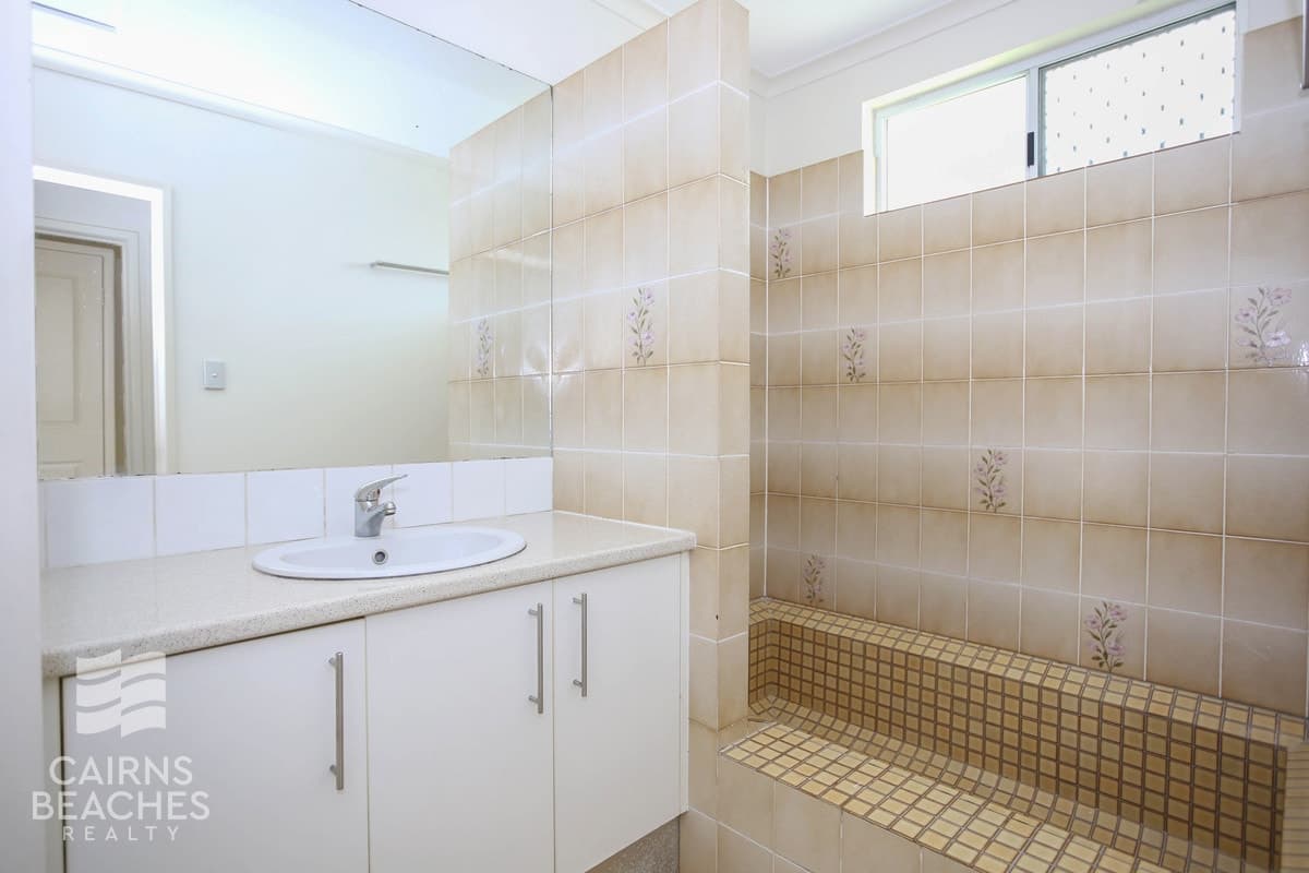 2/2 Strombus Avenue, Trinity Beach - Thumbnail 6