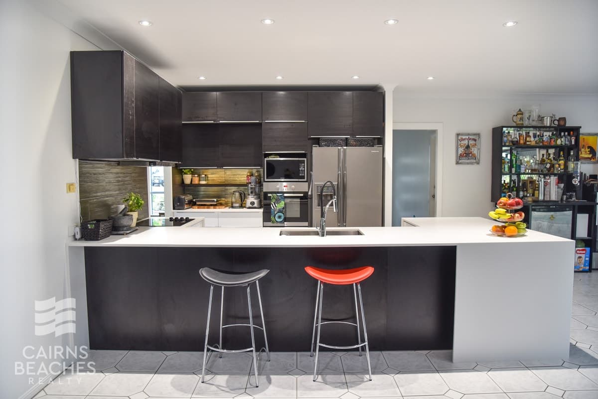 7 Ilse Close, Clifton Beach - Image 1