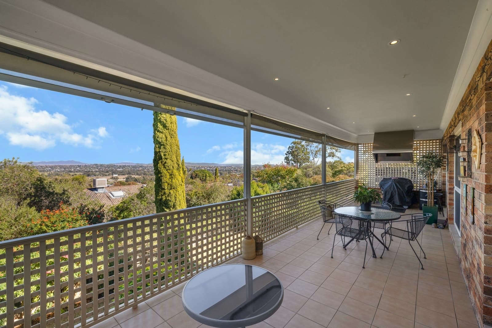 24 Prentice Avenue, TAMWORTH, Tamworth - Thumbnail 3