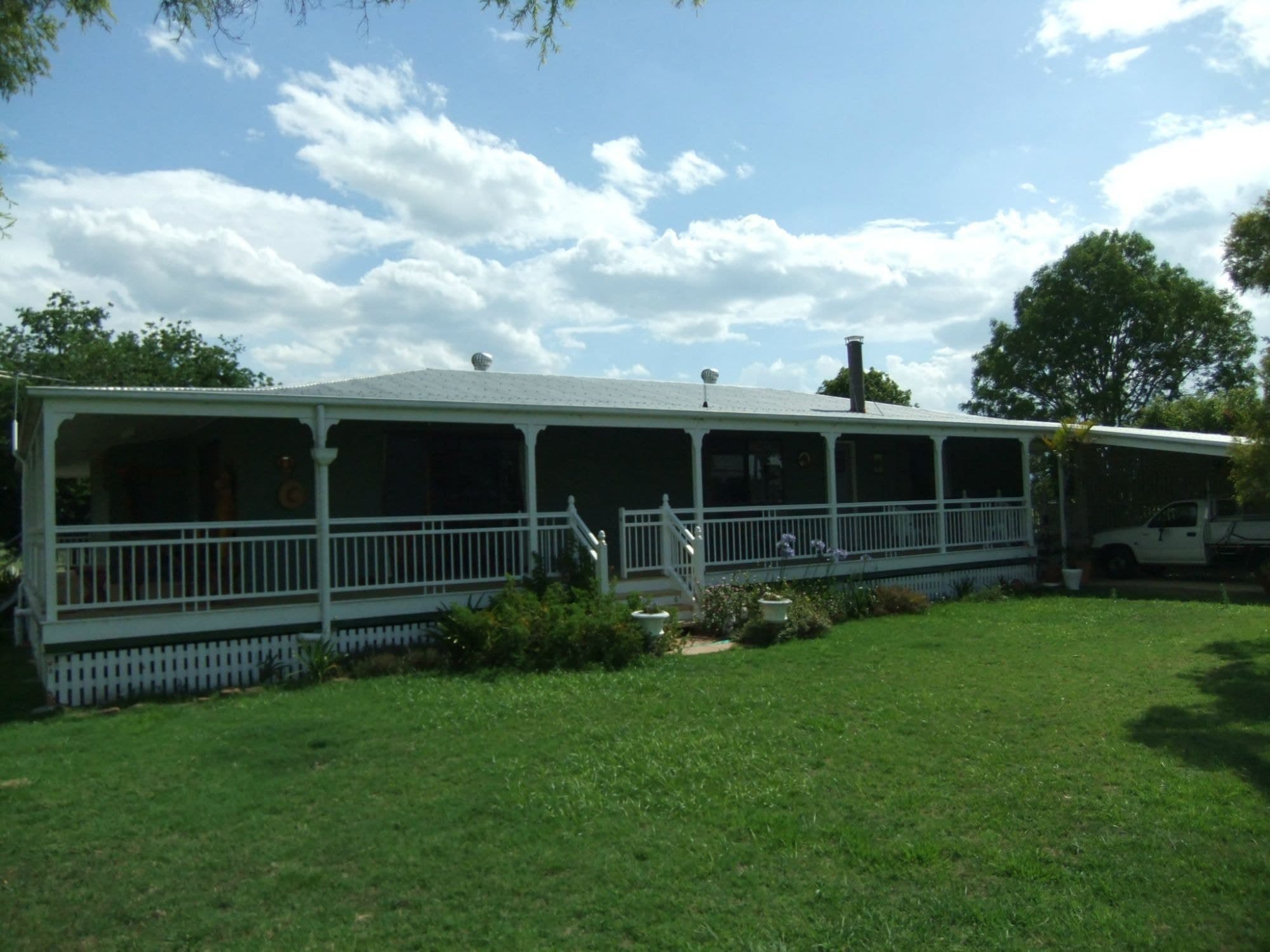 106 Charles Chauvel Drive St, Harrisville - Image 1