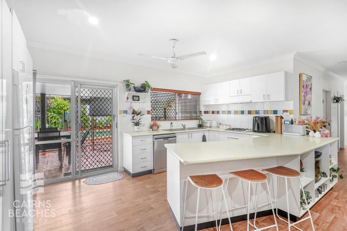 19 Albatross Street, Kewarra Beach - Thumbnail 3