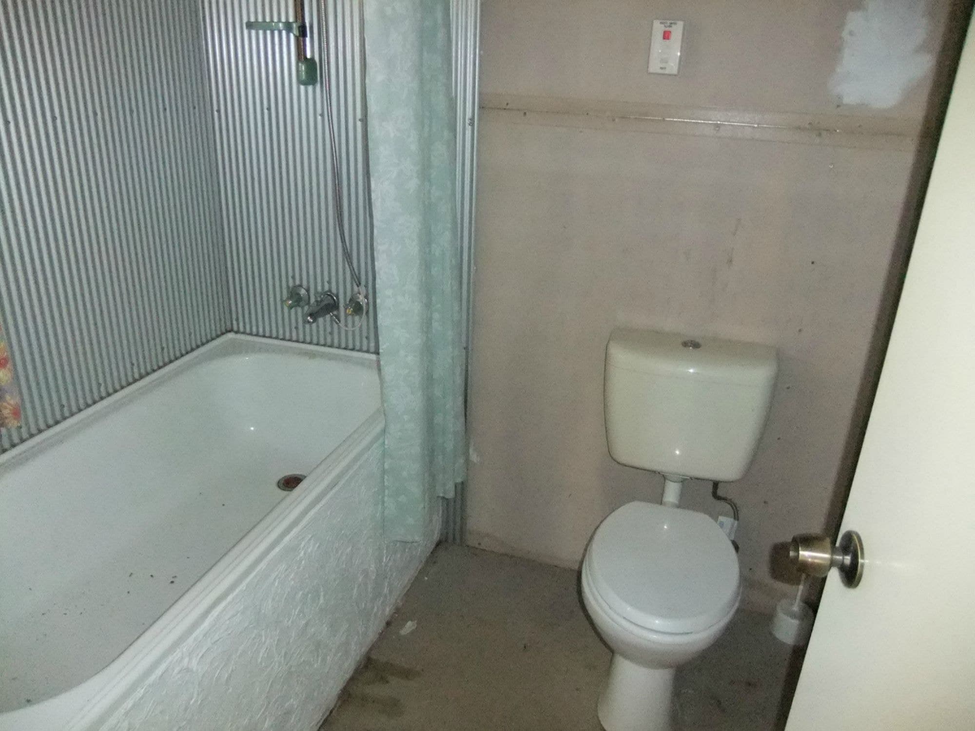 27 Broad Gully Road, Croftby - Thumbnail 4