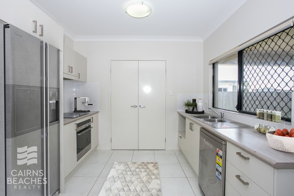 9 Quarterdeck Street, Trinity Beach - Thumbnail 3