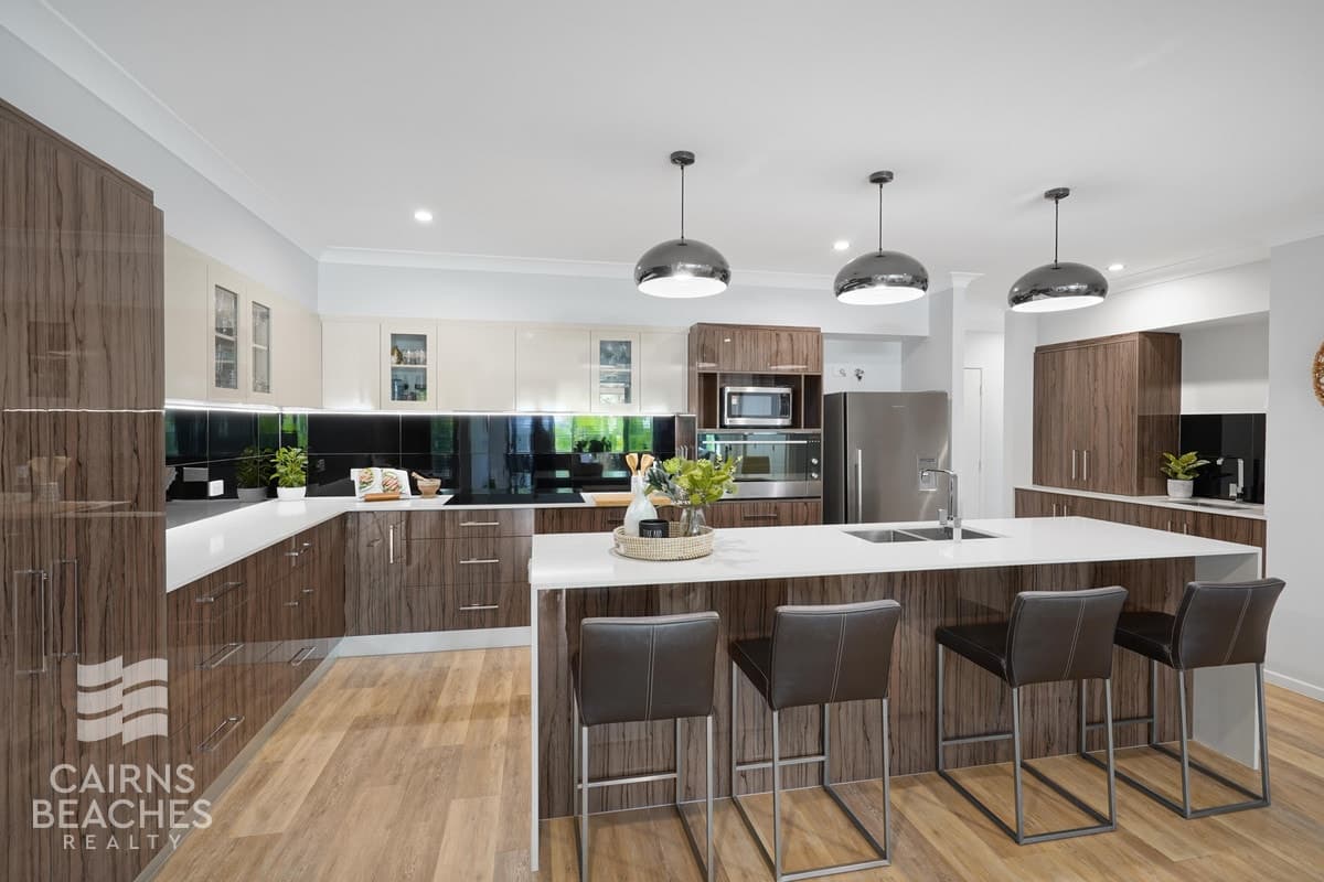 52 Flagship Drive, Trinity Beach - Thumbnail 2