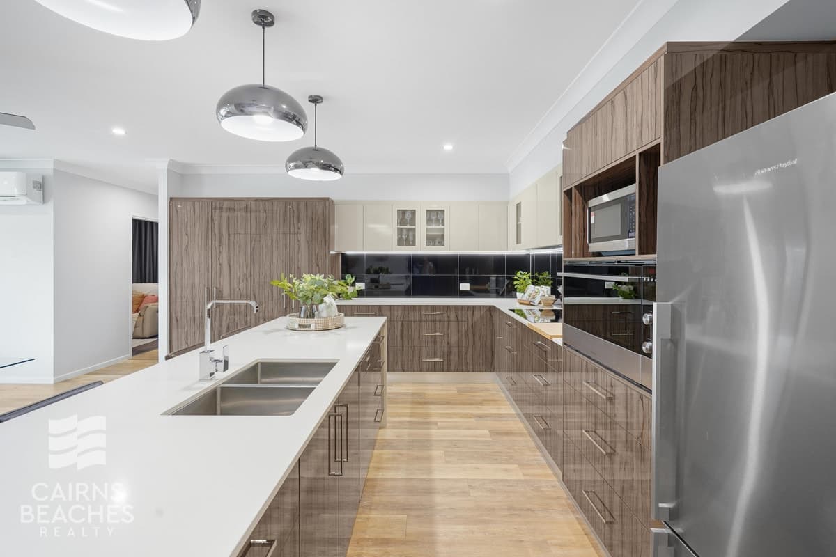52 Flagship Drive, Trinity Beach - Thumbnail 5
