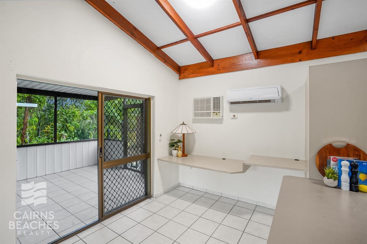 2/90 Baronia Crescent, Holloways Beach - Thumbnail 4