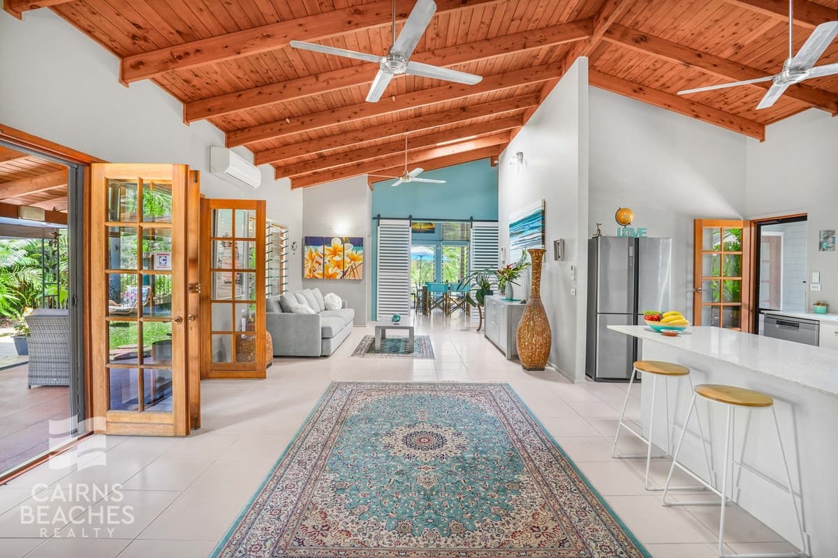 52 Yule Avenue, Clifton Beach - Image 1
