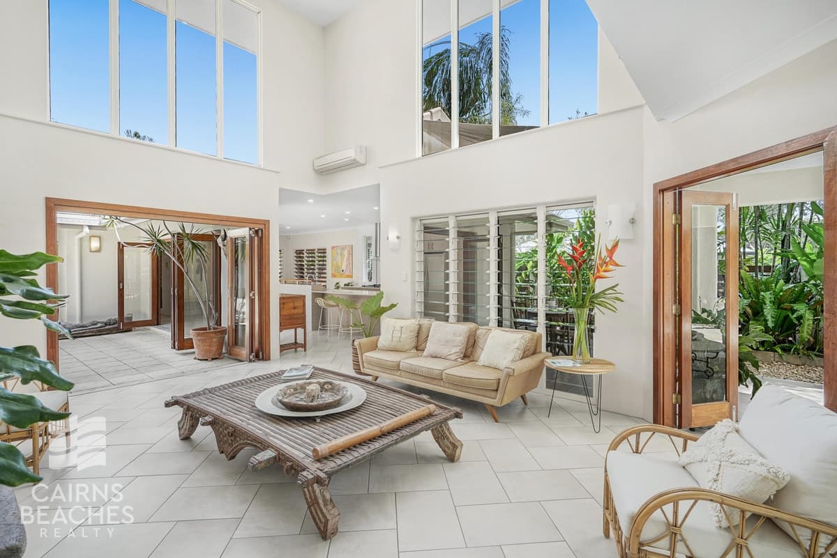 1 Muller Street, Palm Cove - Image 1