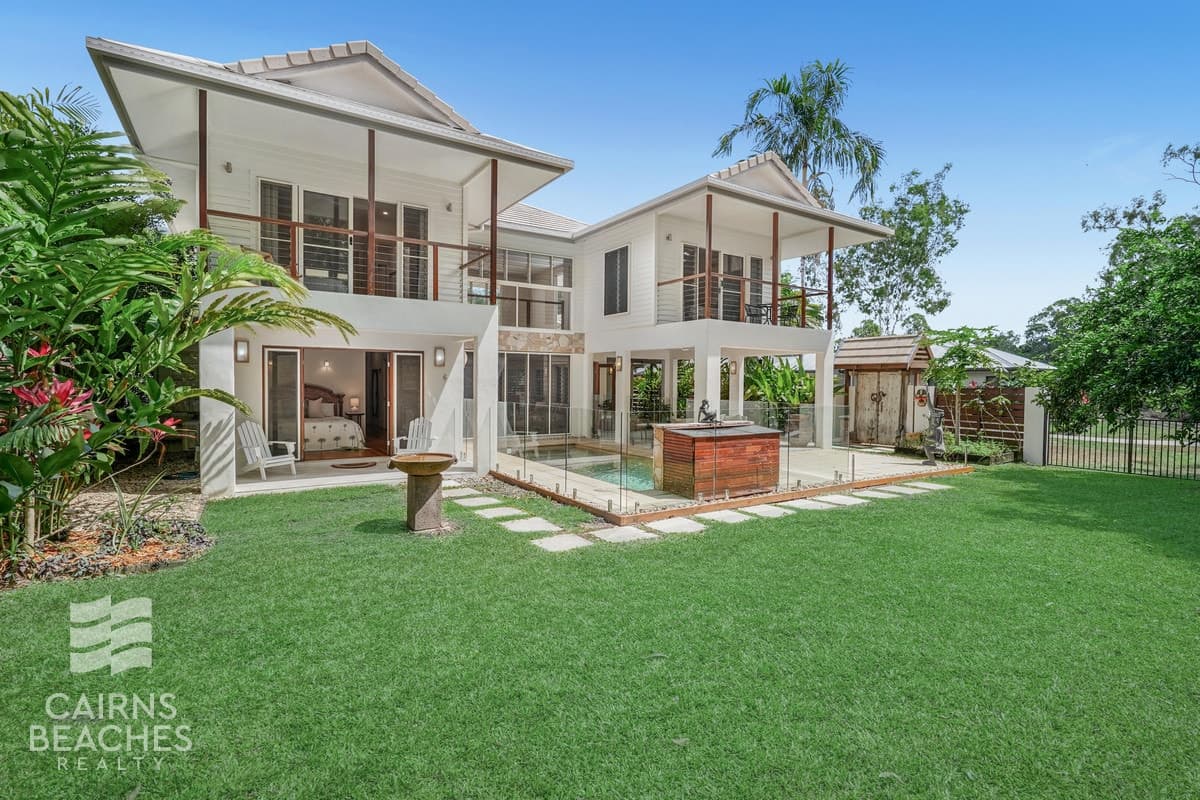 1 Muller Street, Palm Cove - Thumbnail 2