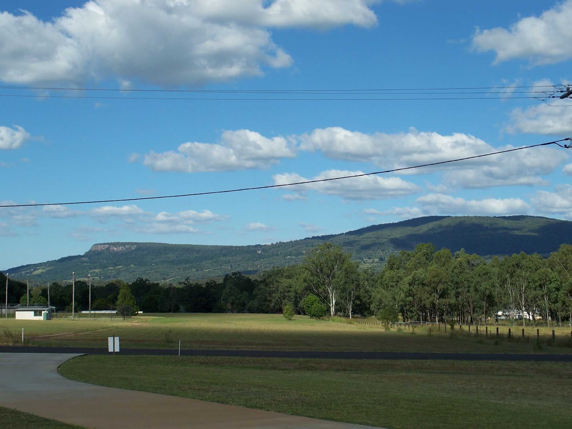 18 Carter Road, Aratula - Thumbnail 2