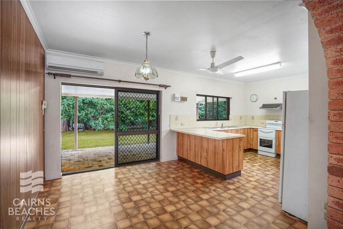 8 Agincourt Close, Clifton Beach - Thumbnail 8