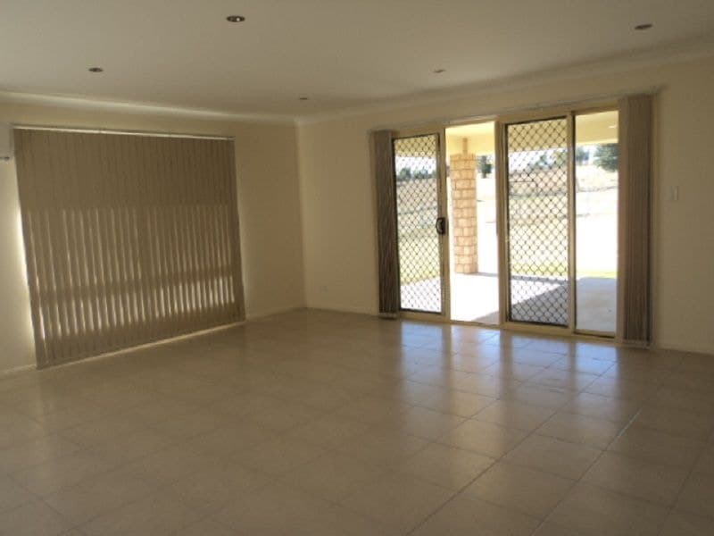 24 Stacey Drive, Boonah - Thumbnail 5