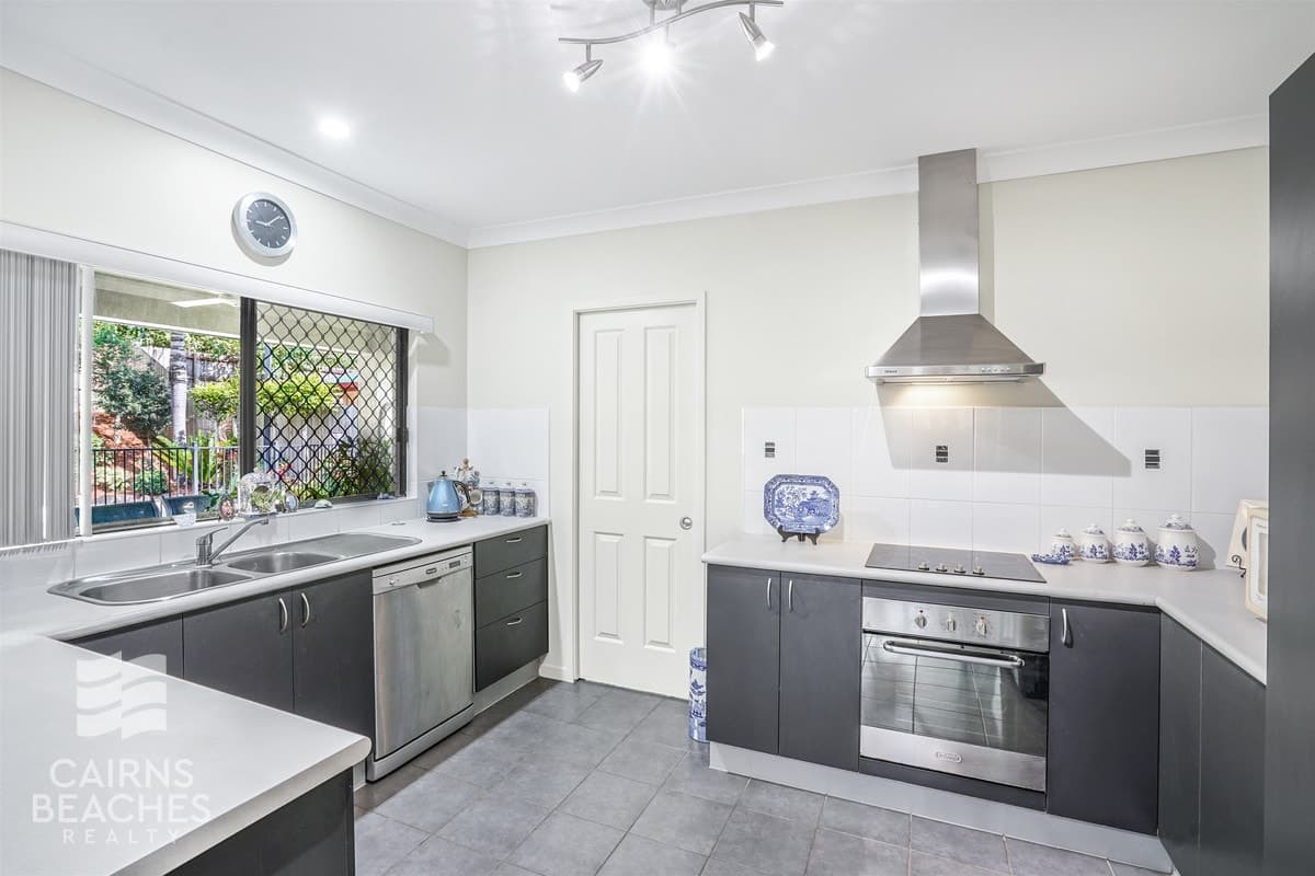 44 Monterey Street, Kewarra Beach - Thumbnail 2