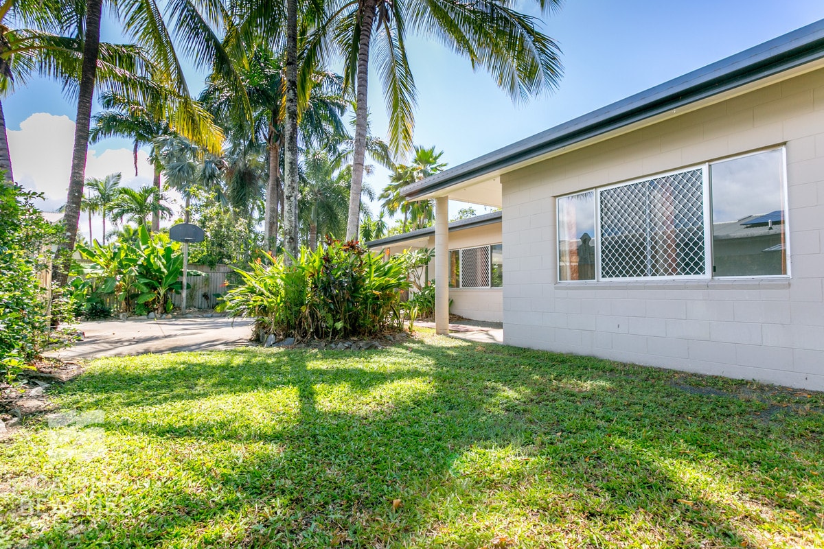 2/9 Bondi Crescent, Kewarra Beach - Thumbnail 2