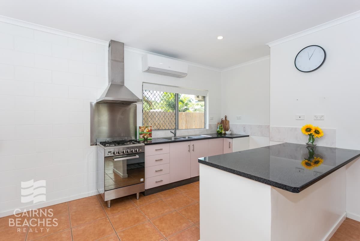 2/9 Bondi Crescent, Kewarra Beach - Thumbnail 3