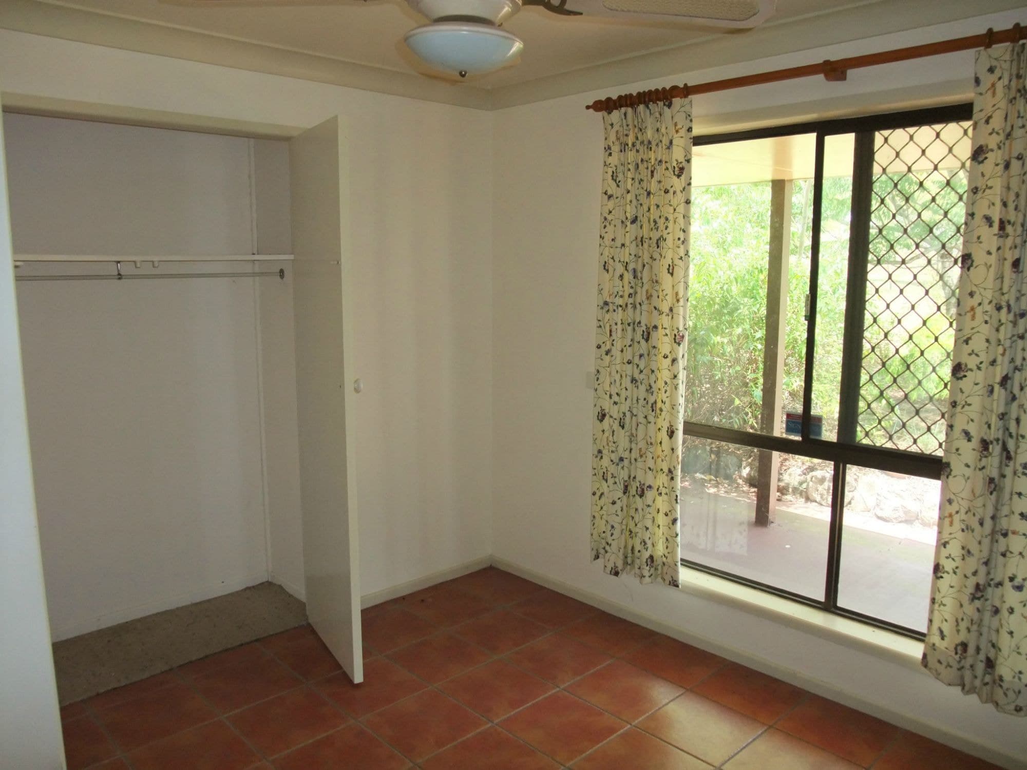 1 Andrew Avenue, Boonah - Thumbnail 5