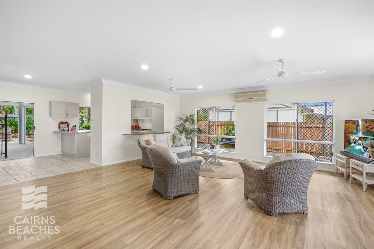11 Castaways Close, Kewarra Beach - Thumbnail 3