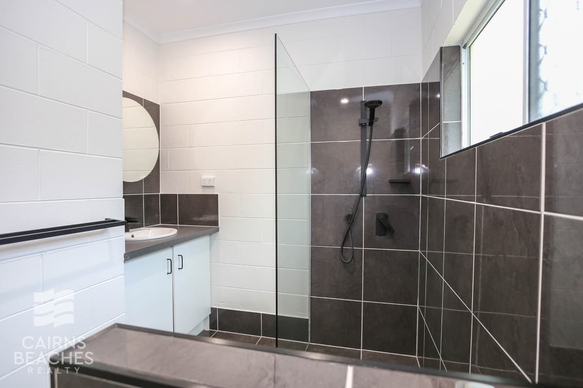1/9-11 Frankston Street, Kewarra Beach - Thumbnail 5