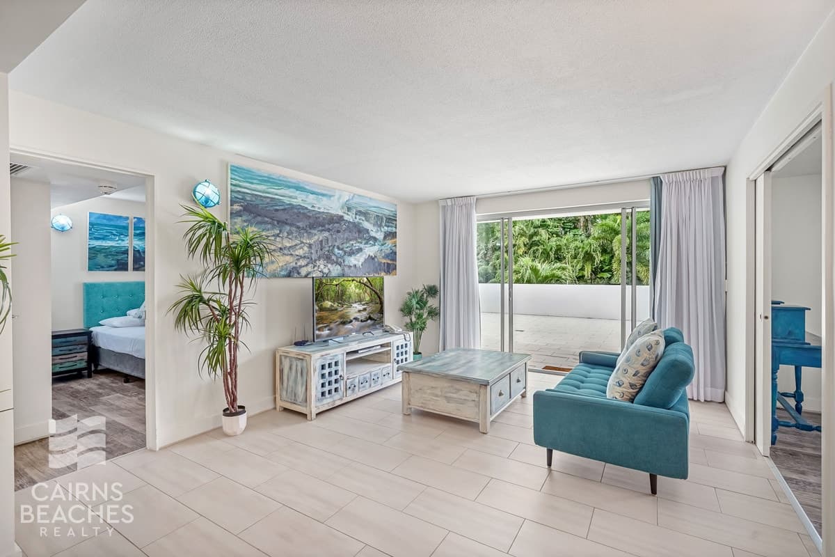 2201/2-22 Veivers Road, Palm Cove - Image 1