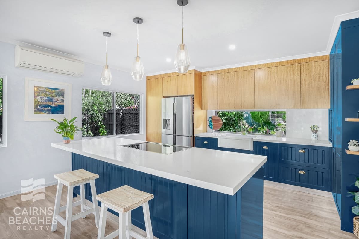 20 Eddy Street, Clifton Beach - Image 1