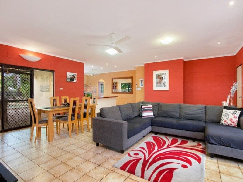 6 Scarborough Close, Kewarra Beach - Image 1