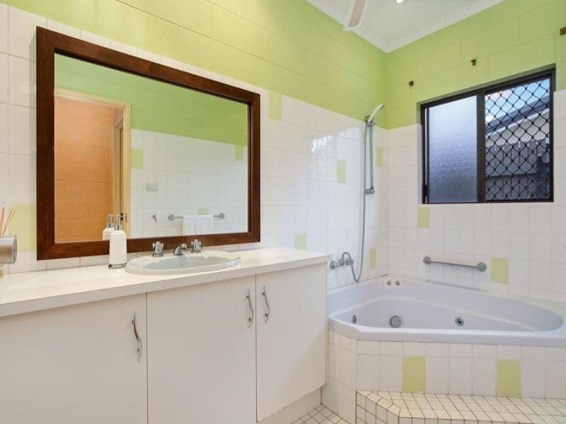 6 Scarborough Close, Kewarra Beach - Thumbnail 7