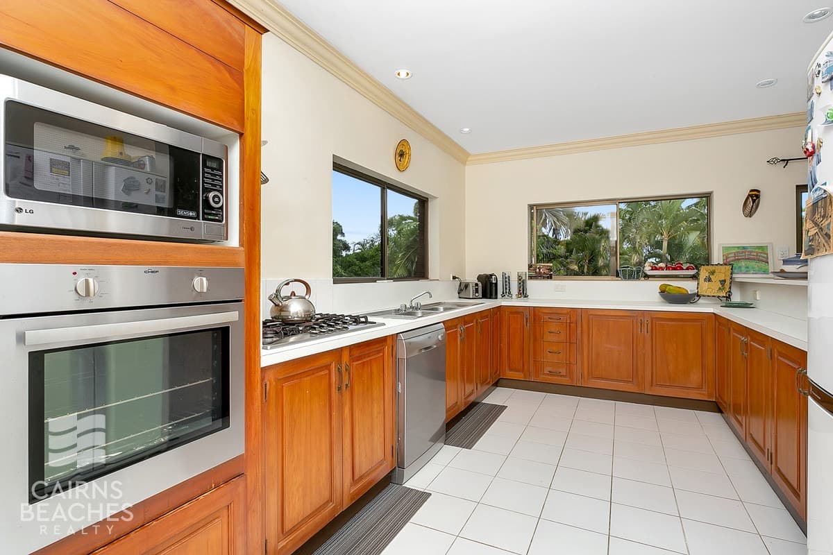 200-202 Panguna Street, Trinity Beach - Thumbnail 5