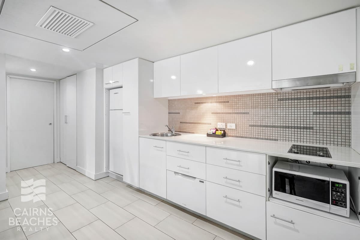 2303/2-22 Veivers Road, Palm Cove - Thumbnail 5