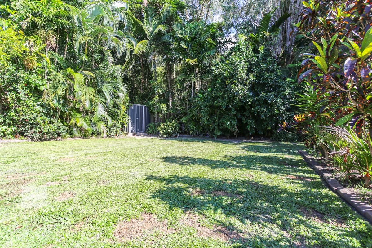37 Bramble Street, Clifton Beach - Thumbnail 7
