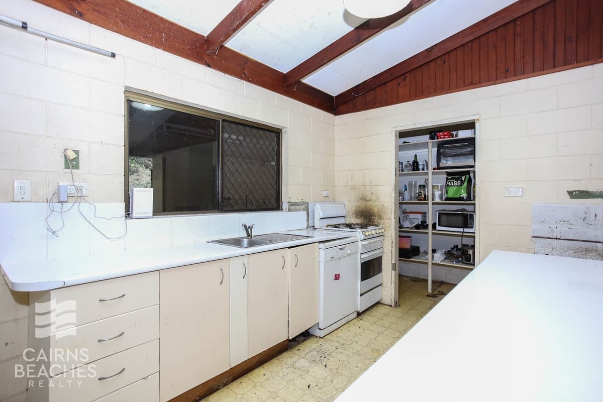 27 Cambrian Avenue, Smithfield - Thumbnail 2