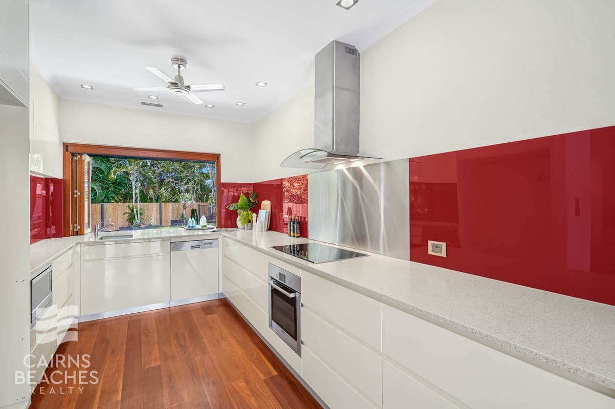 6 Flynn Close, Clifton Beach - Thumbnail 8