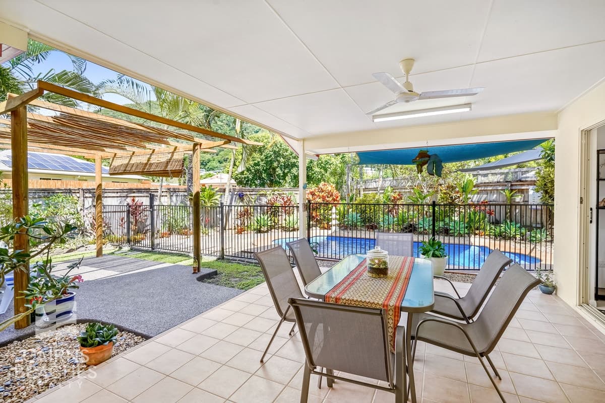 1 Sago Close, Palm Cove - Thumbnail 8