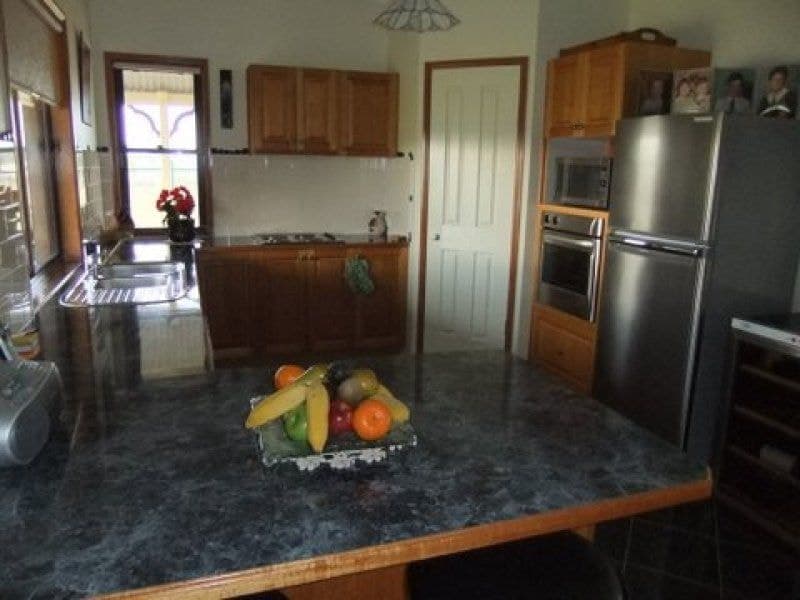 668 Roadvale- Harrisville Road, Milora - Thumbnail 3