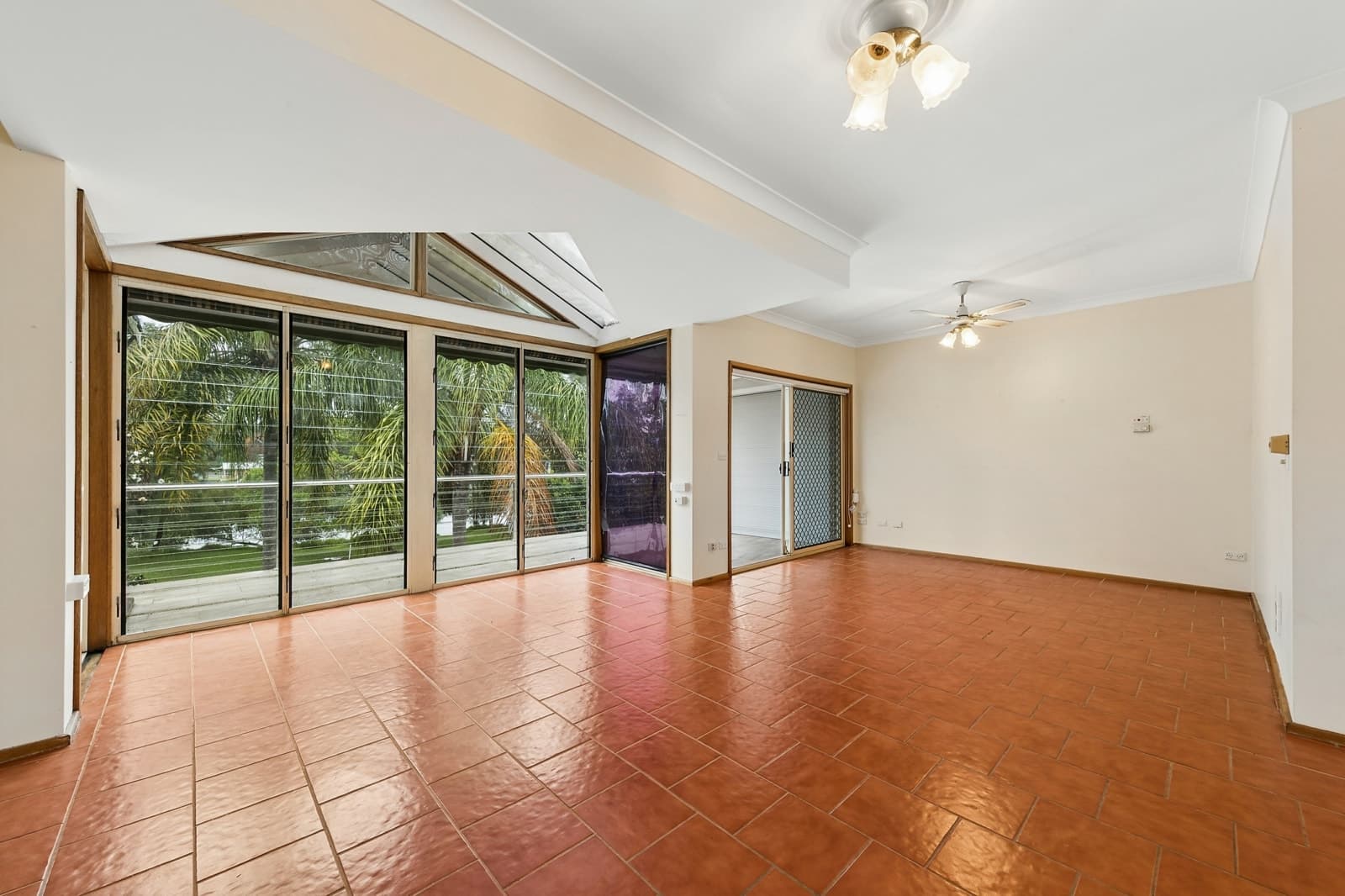 34 Dora Street, DORA CREEK, Dora Creek - Thumbnail 6