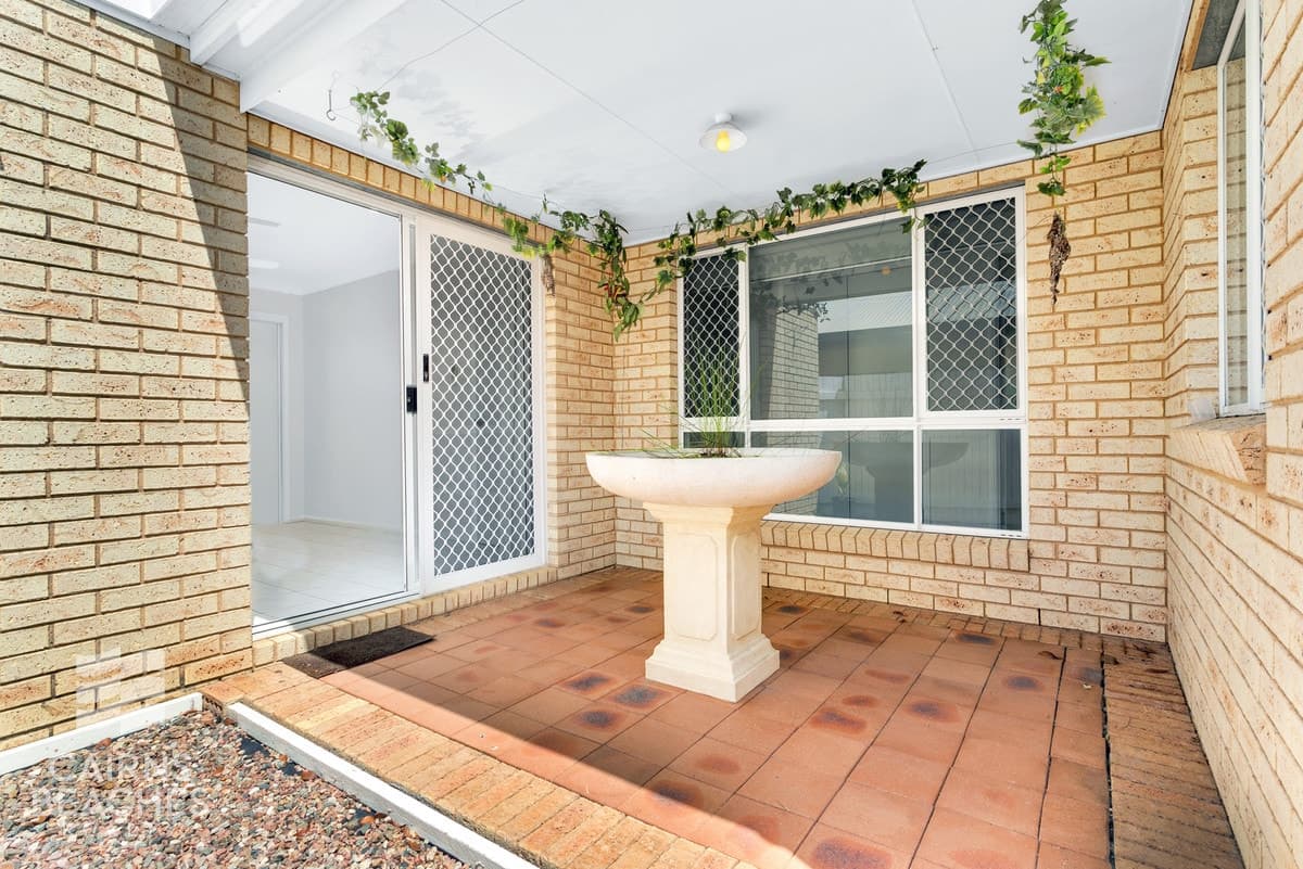 6 Candlenut Close, Mount Sheridan - Thumbnail 6