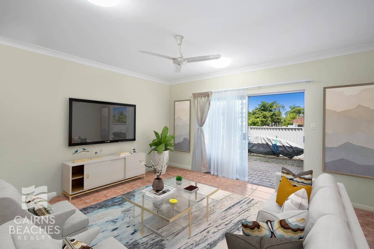 1/9-11 Oyster Court, Trinity Beach - Thumbnail 2