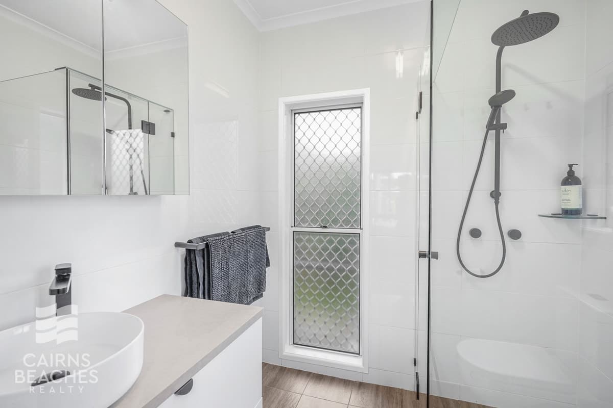6 Brighton Close, Kewarra Beach - Thumbnail 8