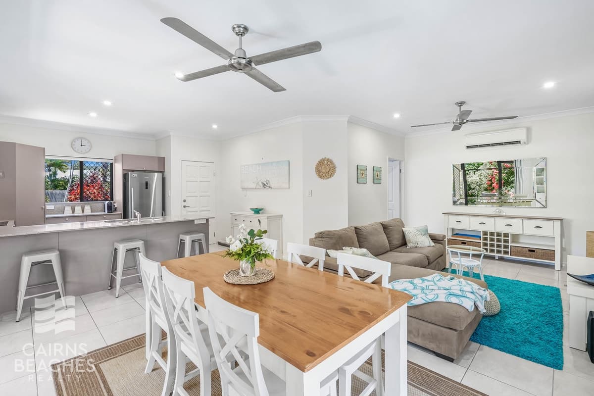 2/20 Manus Street, Trinity Beach - Thumbnail 2