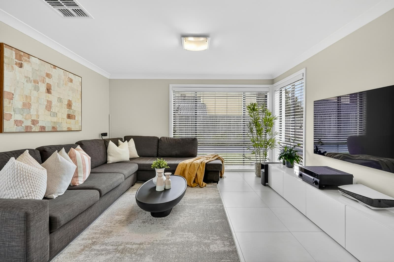 19 Braemont Avenue, KELLYVILLE RIDGE, Kellyville Ridge - Thumbnail 3