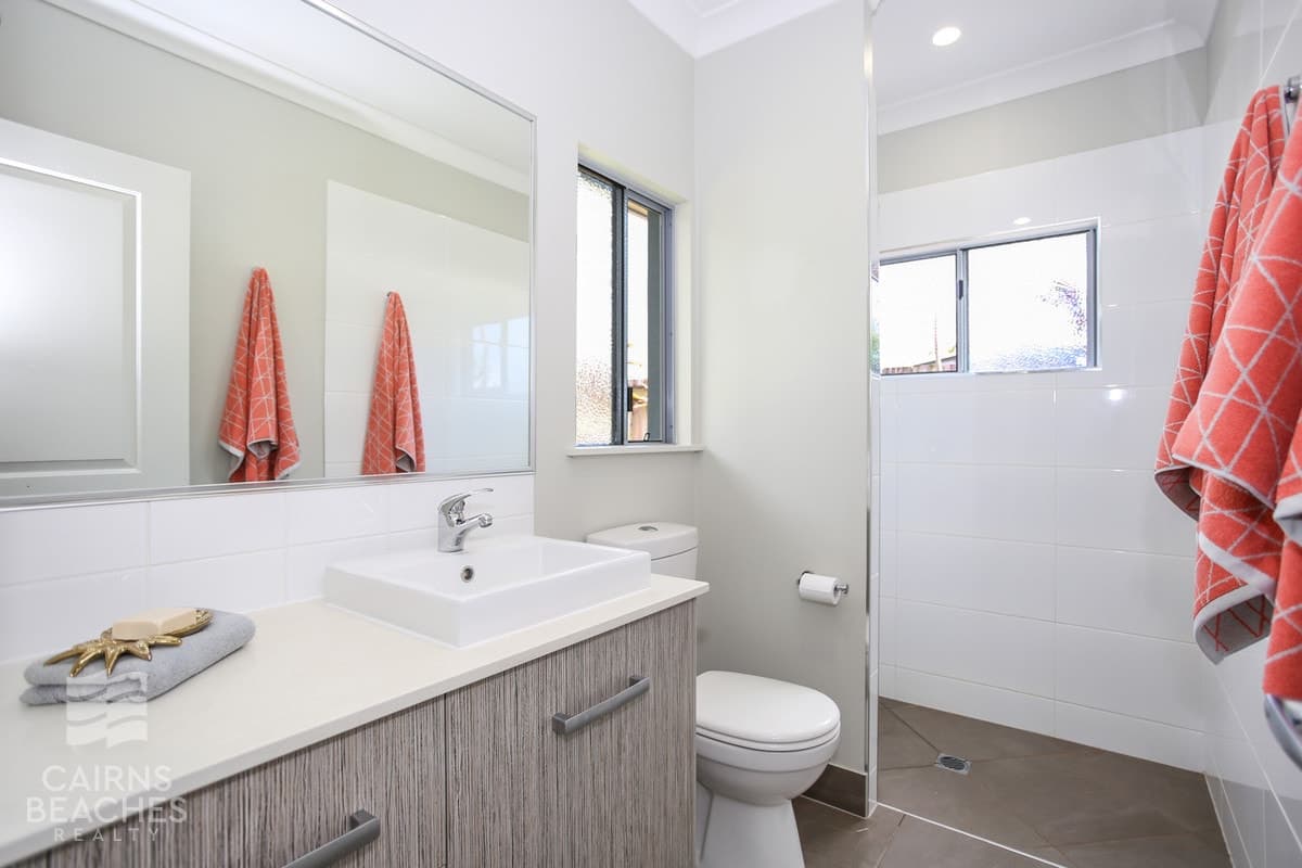 2/14 Scarborough Close, Kewarra Beach - Thumbnail 8