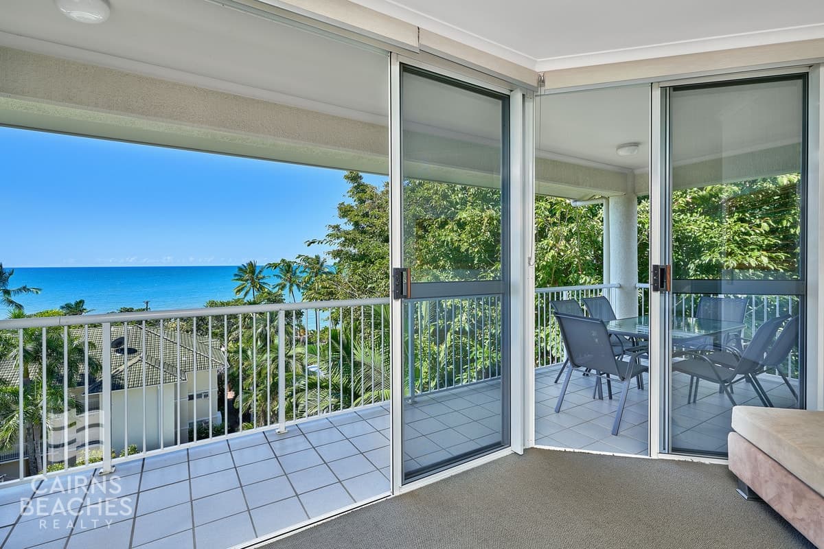 6/38 Moore Street, Trinity Beach - Thumbnail 2
