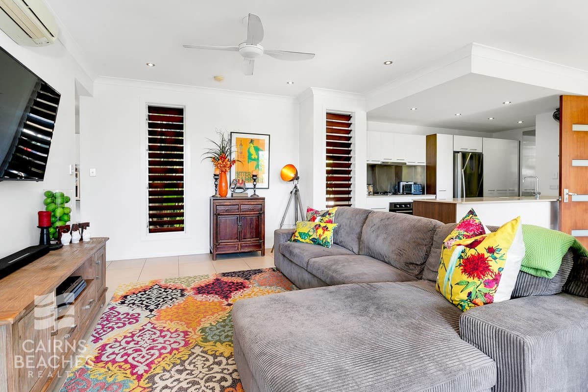 1/110 Harbour Dve, Trinity Park - Thumbnail 5