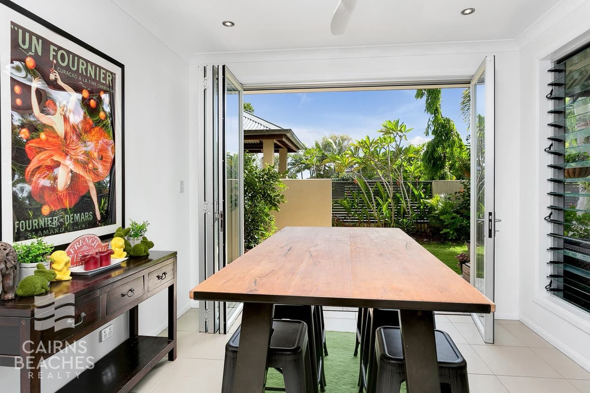 1/110 Harbour Dve, Trinity Park - Thumbnail 6